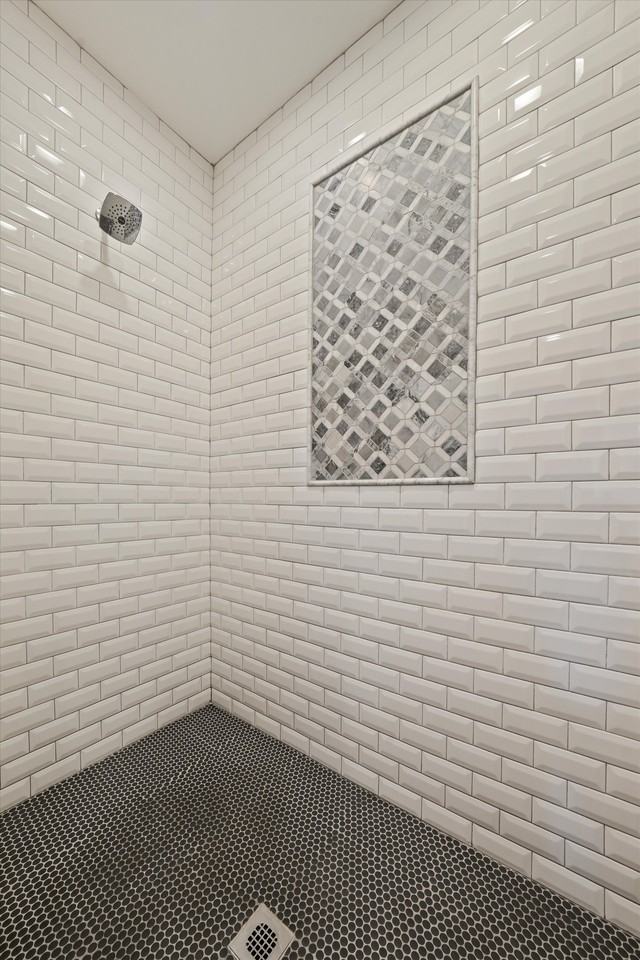 1833 Rockford Ln #1 - Photo 5 of 8