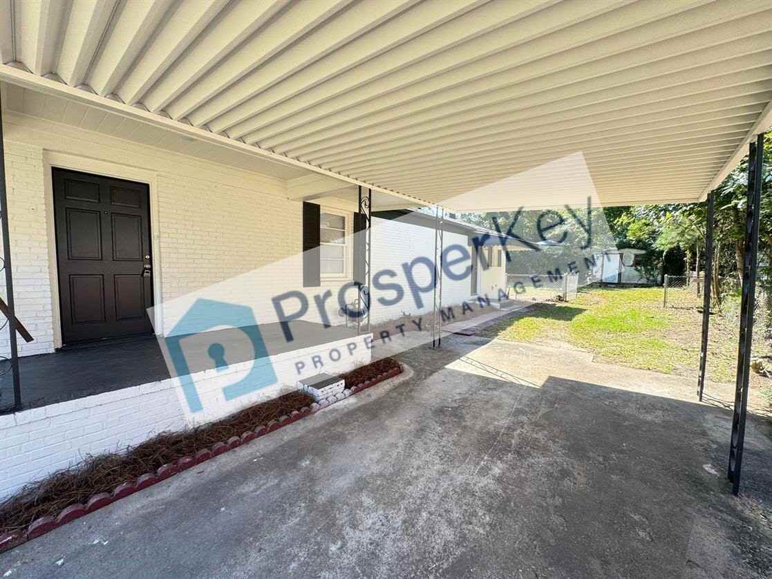 4142 Bellamy St - Photo 3 of 15
