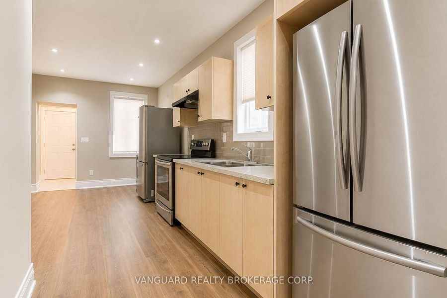 170 Yarmouth Road #2nd Floor - Photo 5 of 12
