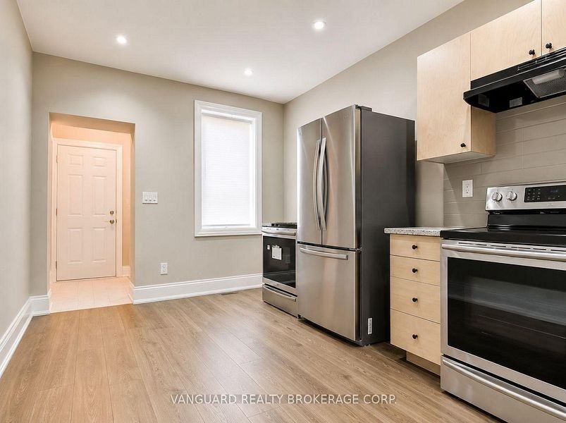 170 Yarmouth Road #2nd Floor - Photo 4 of 12