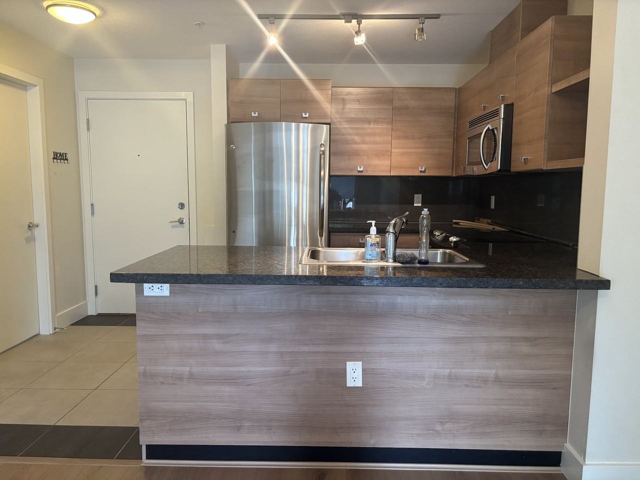 6628 120 Street - Photo 4 of 27