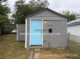 featured image of Sycamore St