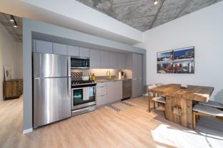 2210 N Washtenaw Ave #802 - Photo 1 of 1