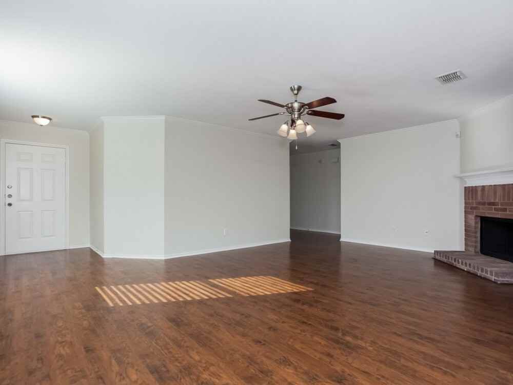 16628 Jasmine Springs Dr - Photo 5 of 12