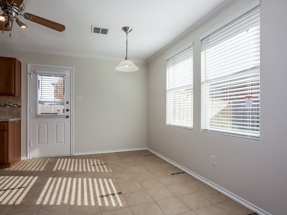 16628 Jasmine Springs Dr - Photo 6 of 12