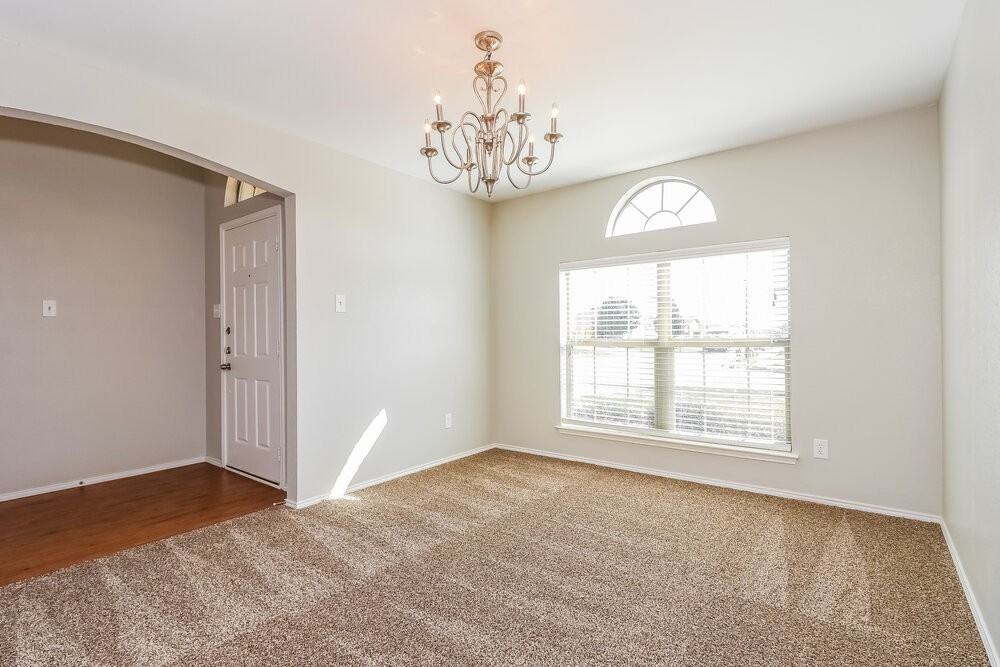 1040 Brown Crest Rd - Photo 2 of 16