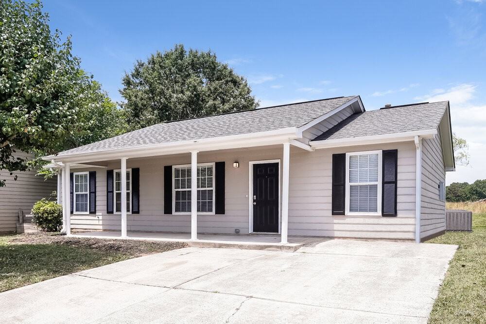 3213 Green Meadow Way