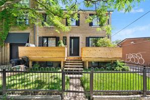 featured image of 115 Robinson Street