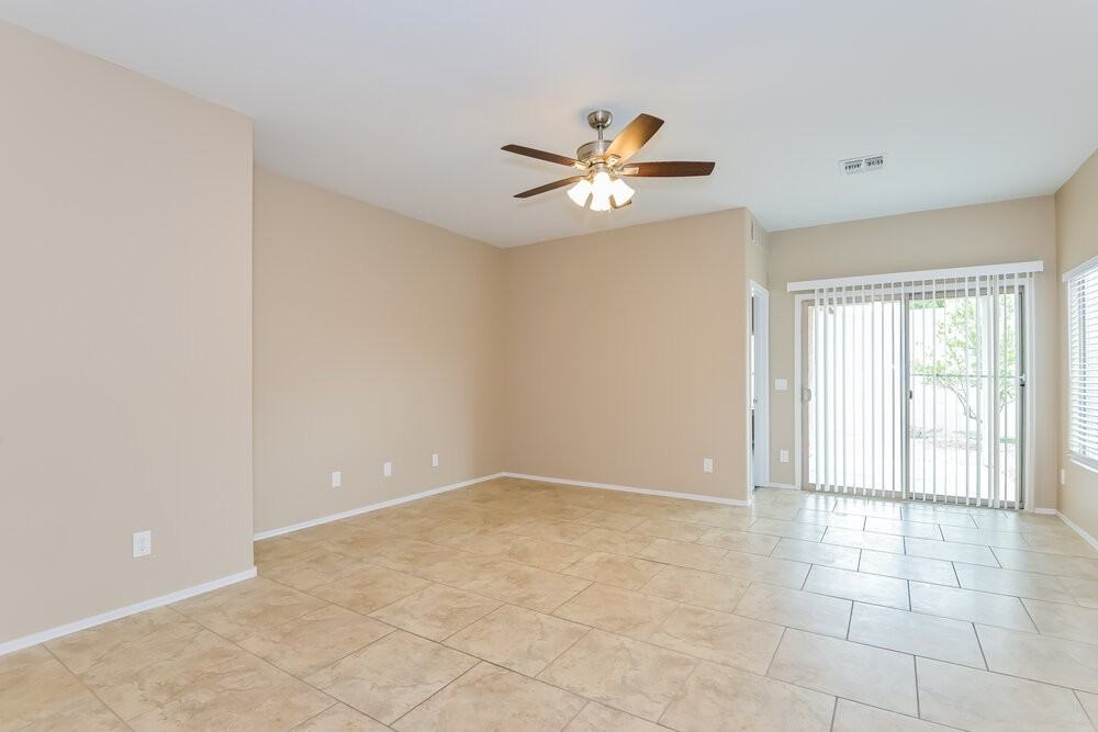 1035 S Floral Ridge Way - Photo 3 of 16