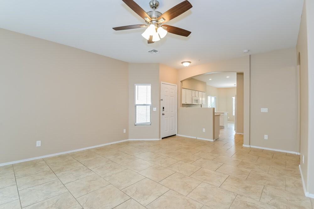 1035 S Floral Ridge Way - Photo 5 of 16