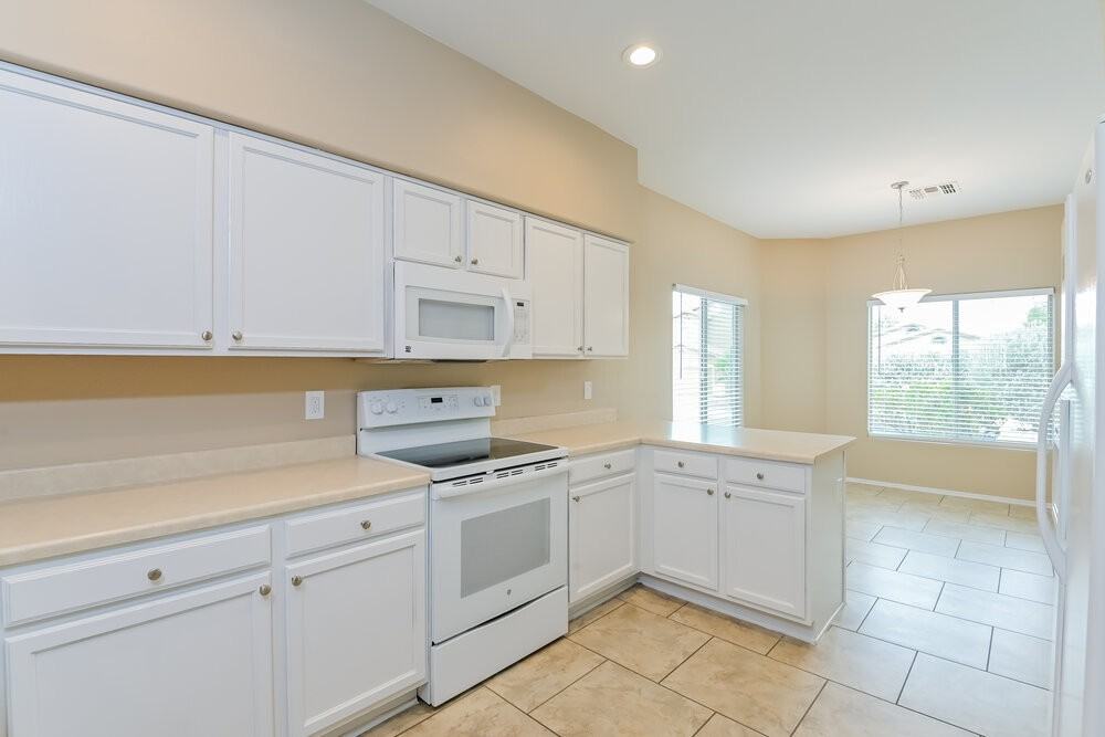 1035 S Floral Ridge Way - Photo 7 of 16
