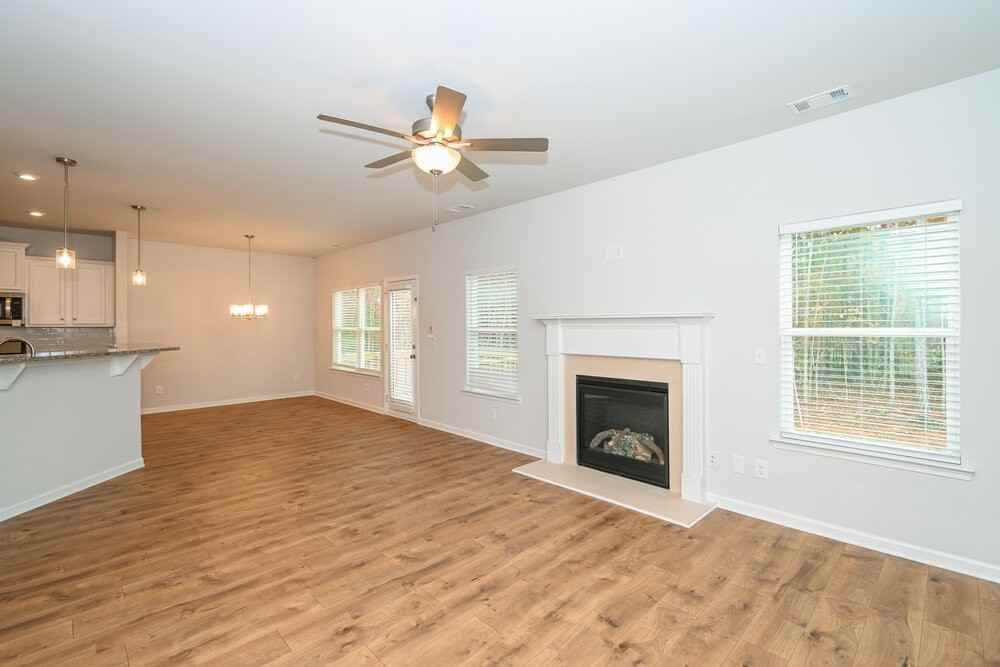 1065 Shadow Glen Dr - Photo 6 of 18