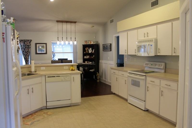 605 Parsons Reserve Ct - Photo 5 of 18