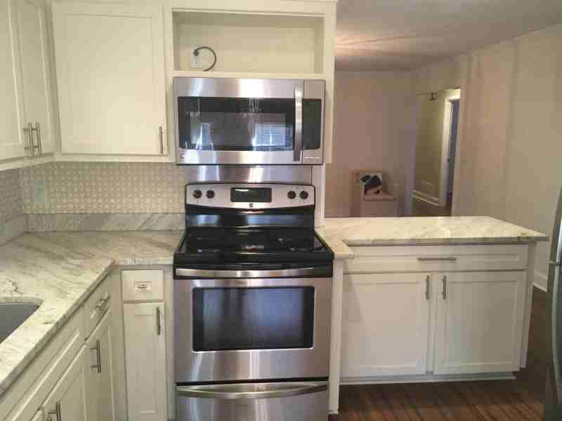 304 Northview Rd - Photo 5 of 12