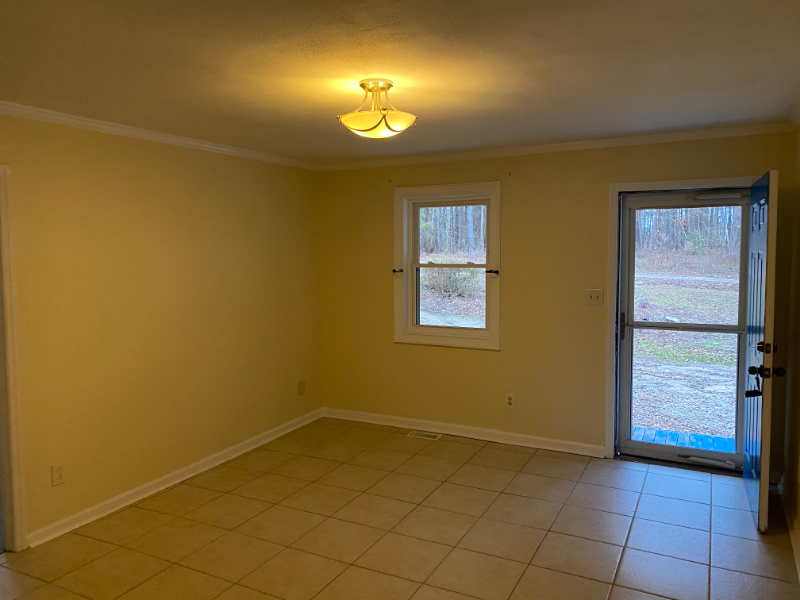4216 Dunn Dr - Photo 5 of 14