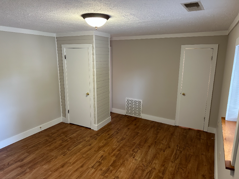 519 Main St #C - Photo 7 of 15