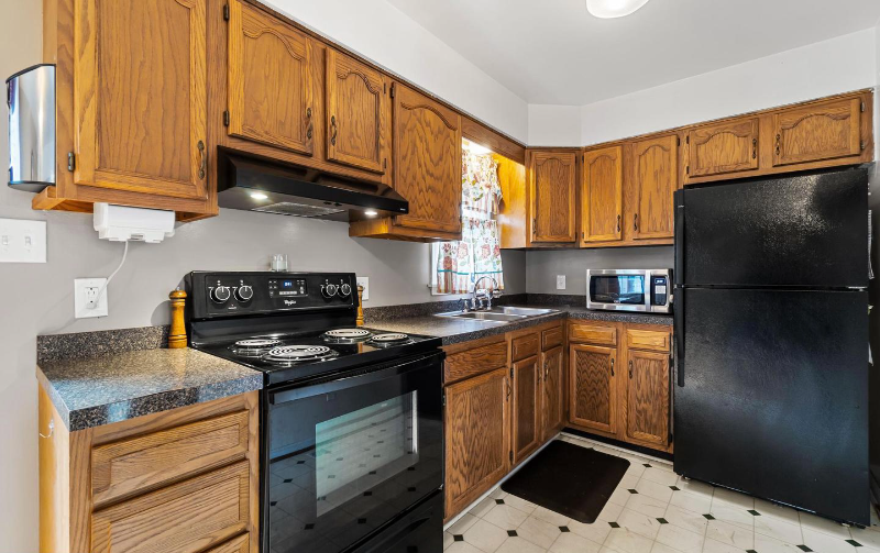 17 Cypress Dr - Photo 5 of 16