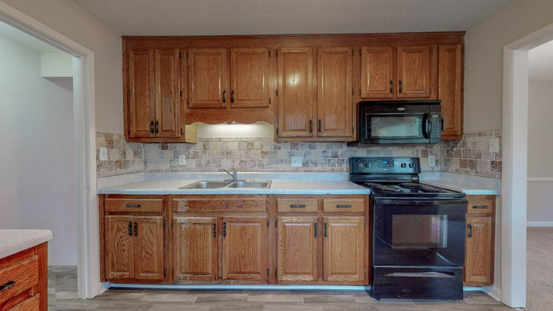 118 Deerfield Dr - Photo 5 of 20