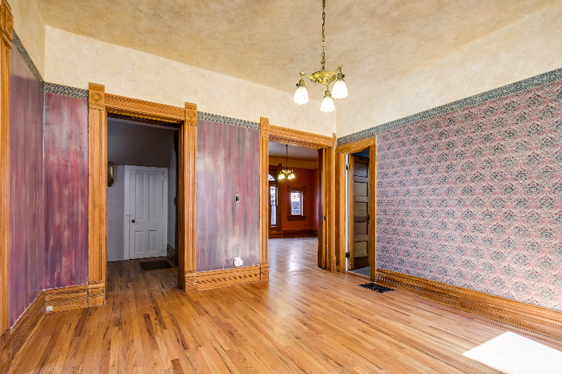 1148 Josephine St #1 - Photo 5 of 17
