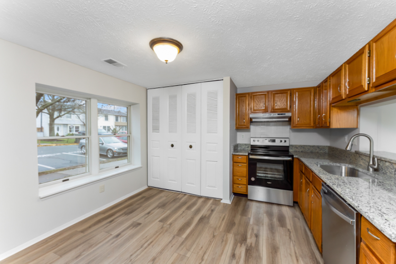 10164 Wilmington St - Photo 5 of 13