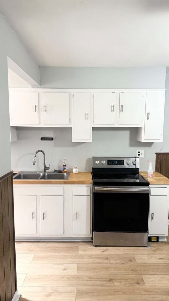 35 Leete St #1 - Photo 4 of 11
