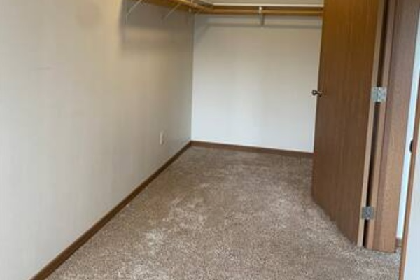 1632 S Doodler Dr - Photo 7 of 11