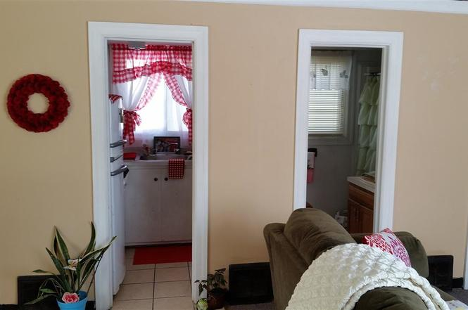 49 Woodward Ave #1 - Photo 5 of 7