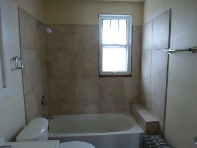541 Peosta Ave - Photo 5 of 17