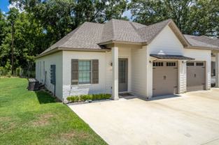 227 Northpark Dr - Photo 1 of 1