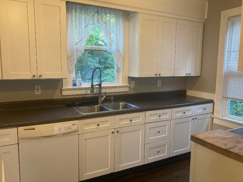 4316 Fort Ave - Photo 4 of 10