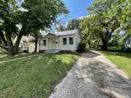 featured image of 517 S Atchison St