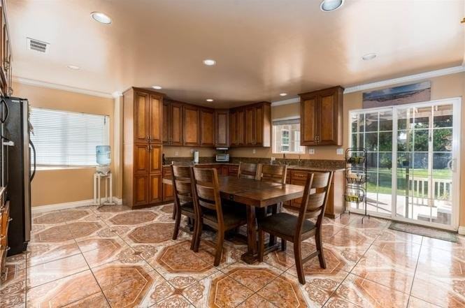 1609 Broadland Ave - Photo 6 of 19