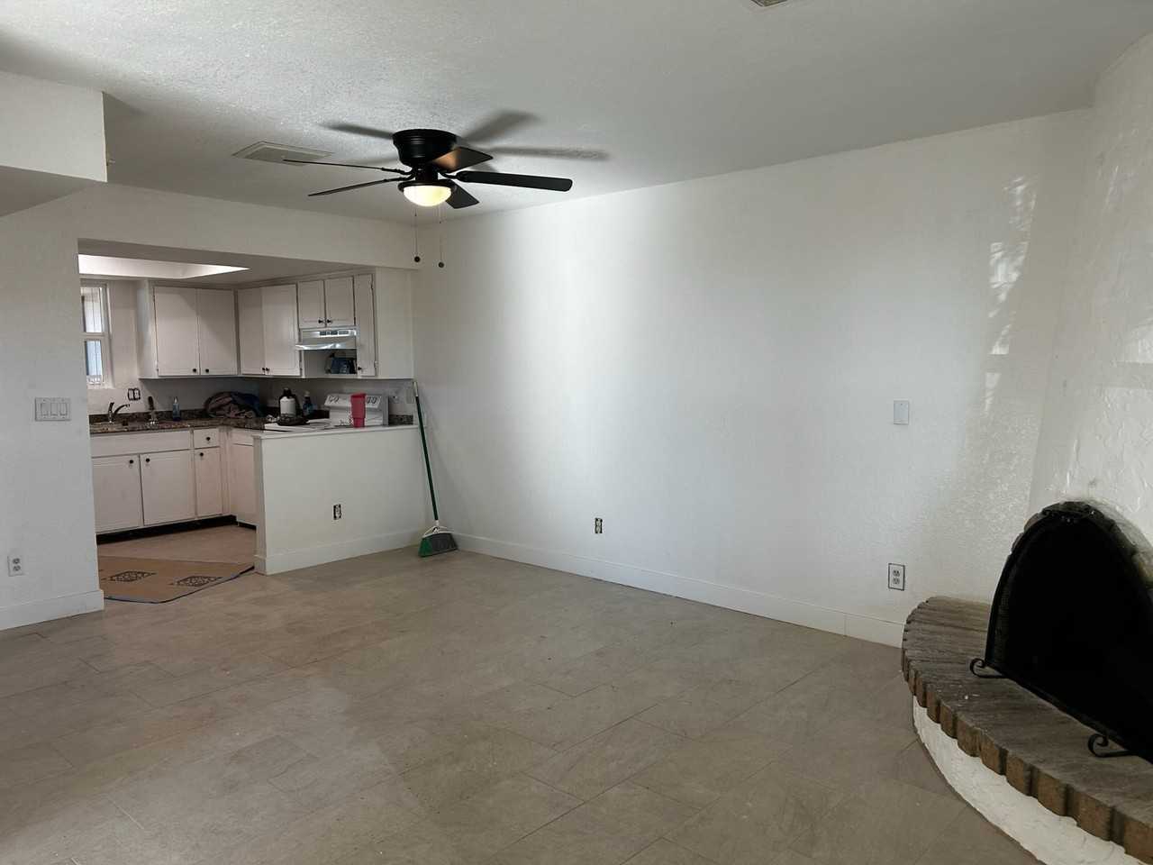 428 E Osage Ave #1 - Photo 5 of 12