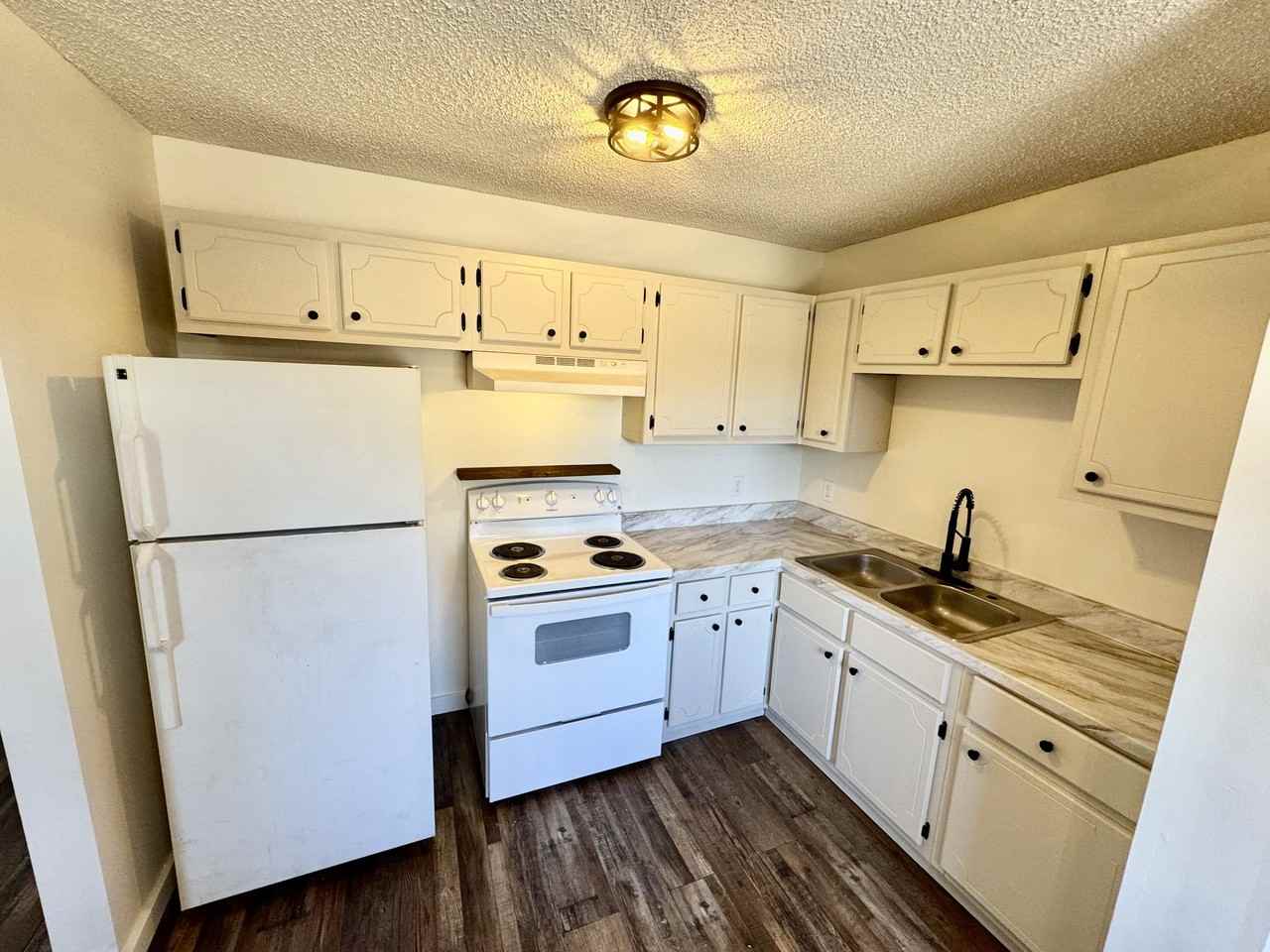 906 Levee Rd #1 - Photo 4 of 12