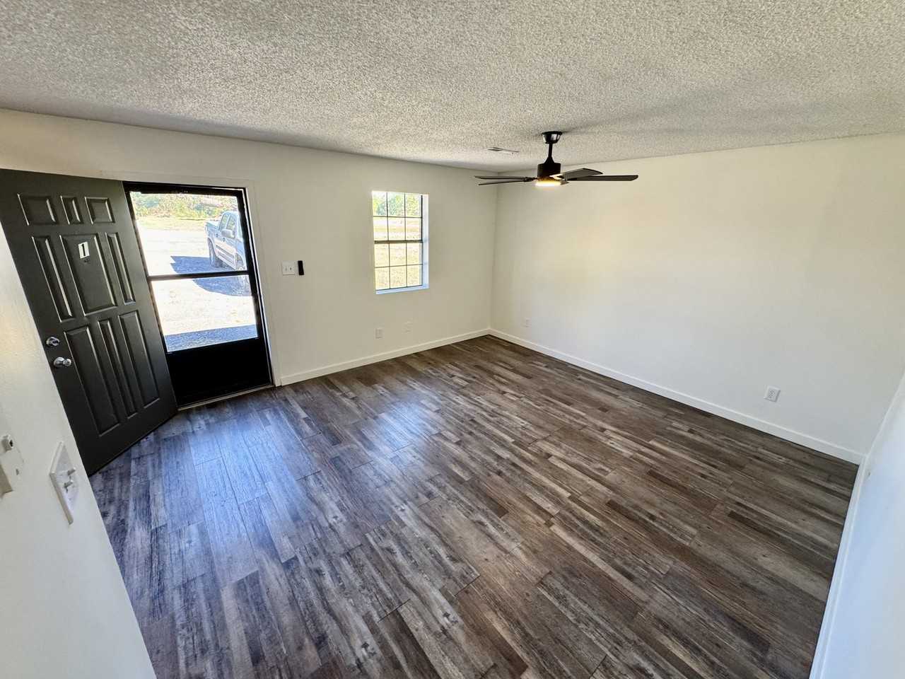 906 Levee Rd #1 - Photo 7 of 12