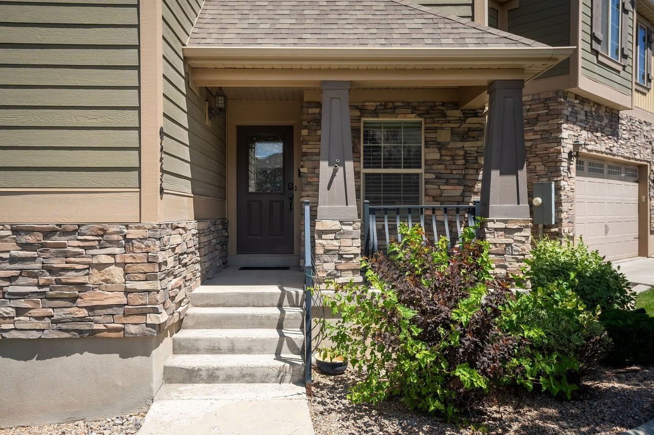 9256 N Prairie Dunes Way - Photo 5 of 44