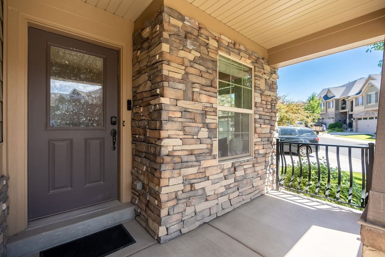 9256 N Prairie Dunes Way - Photo 6 of 44