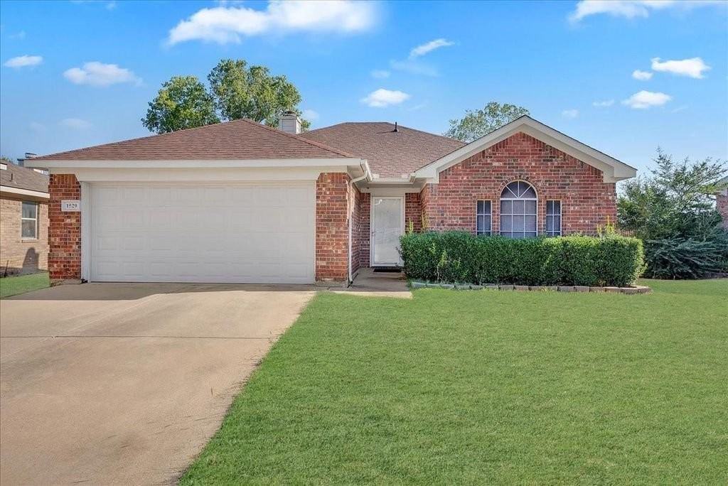 1529 Creekstone Ct - Photo 2 of 17