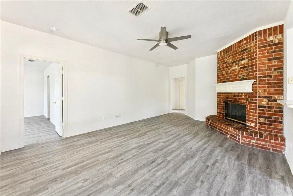 1529 Creekstone Ct - Photo 4 of 17