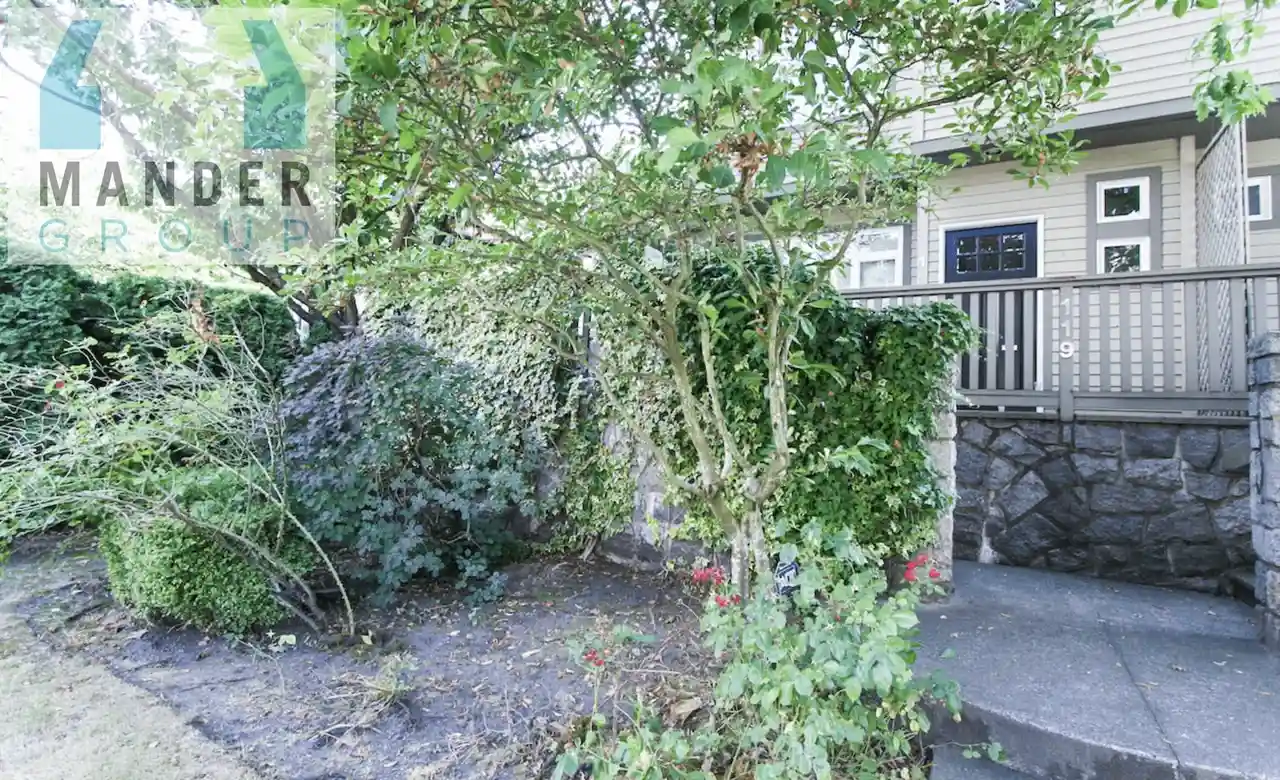 119 6th Street East - Photo 2 of 21