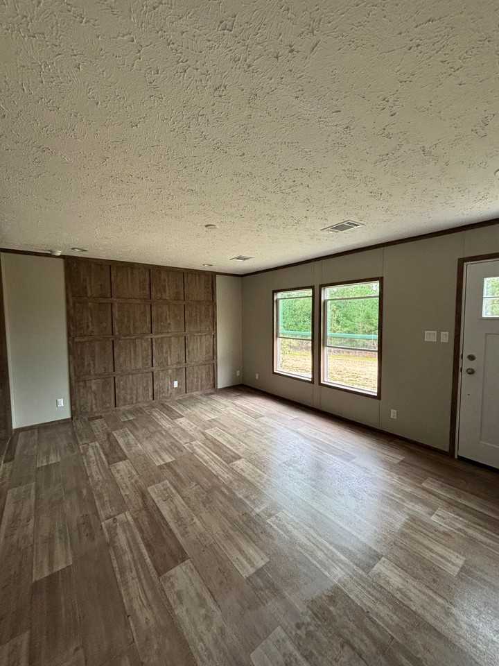 1764 Jollystreet Rd - Photo 6 of 11