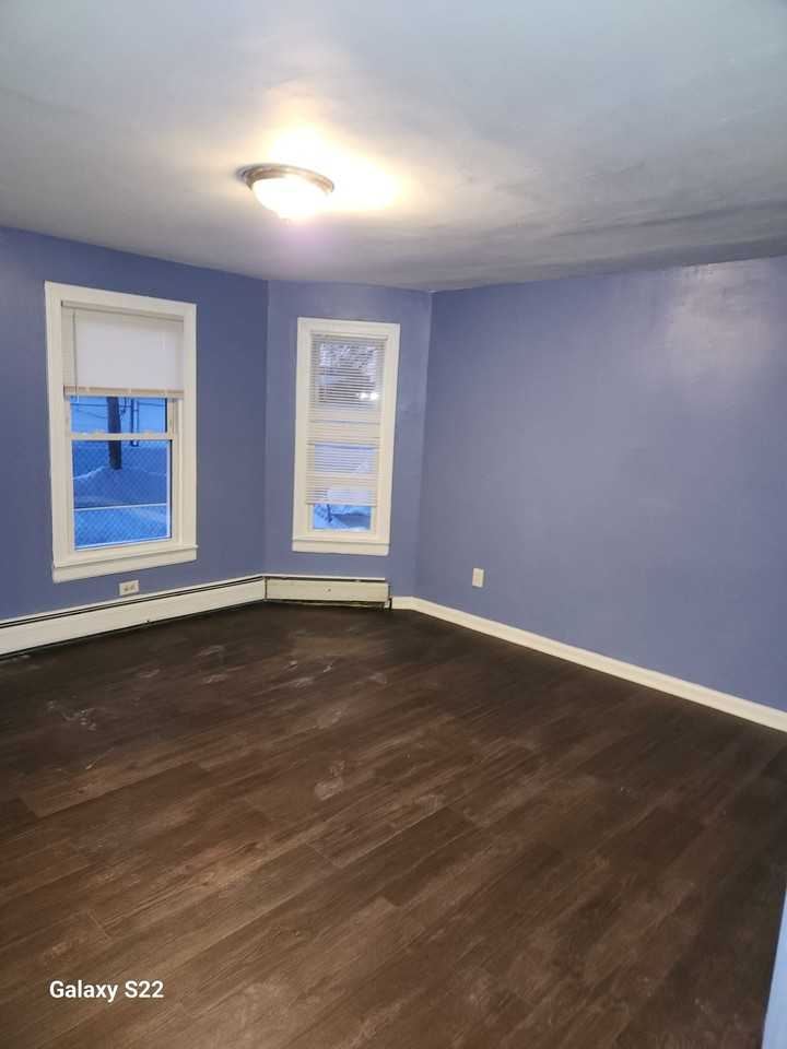 143 Wilbraham Ave #1 - Photo 7 of 9