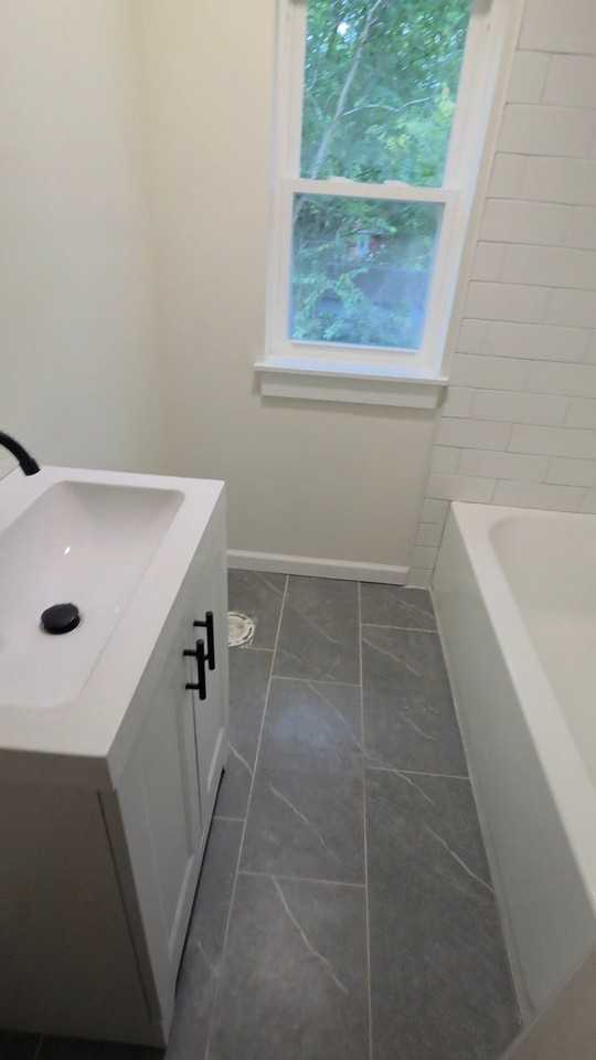 1309 Loretta Ave - Photo 4 of 4