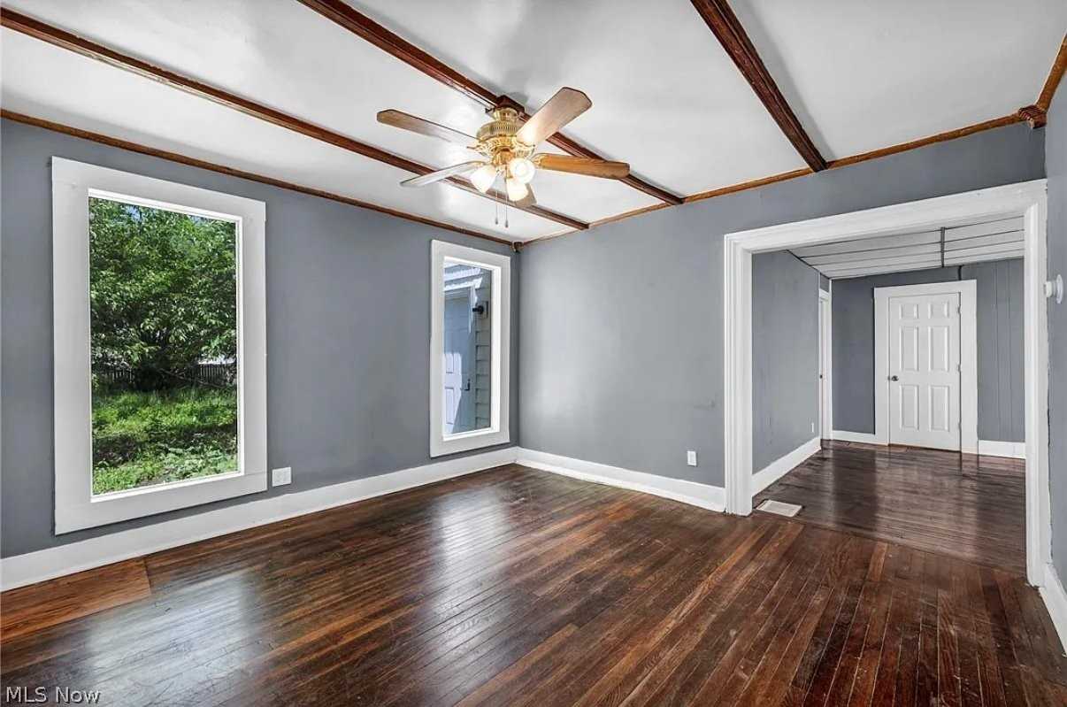 1004 East Ave #A - Photo 4 of 18