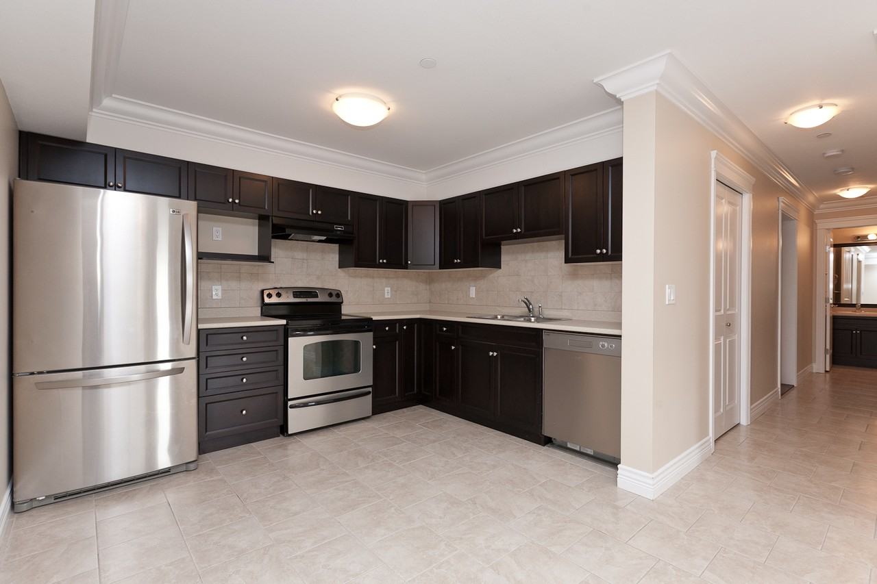767 Sunset Ridge - Photo 2 of 11