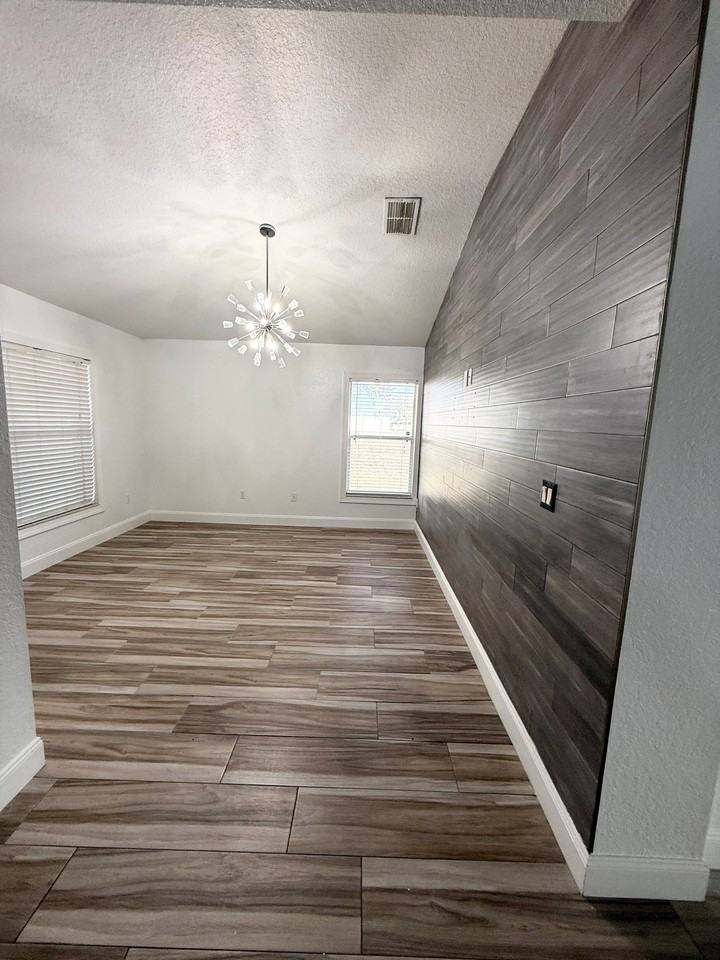 9937 Sw 57th Ct - Photo 7 of 20