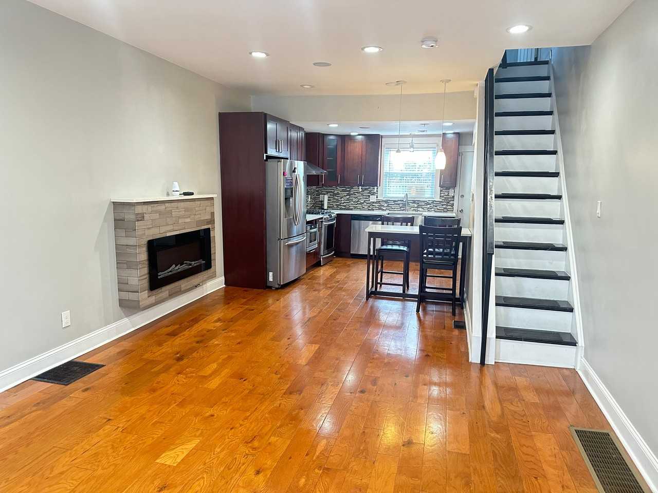 2641 Manton St - Photo 2 of 20