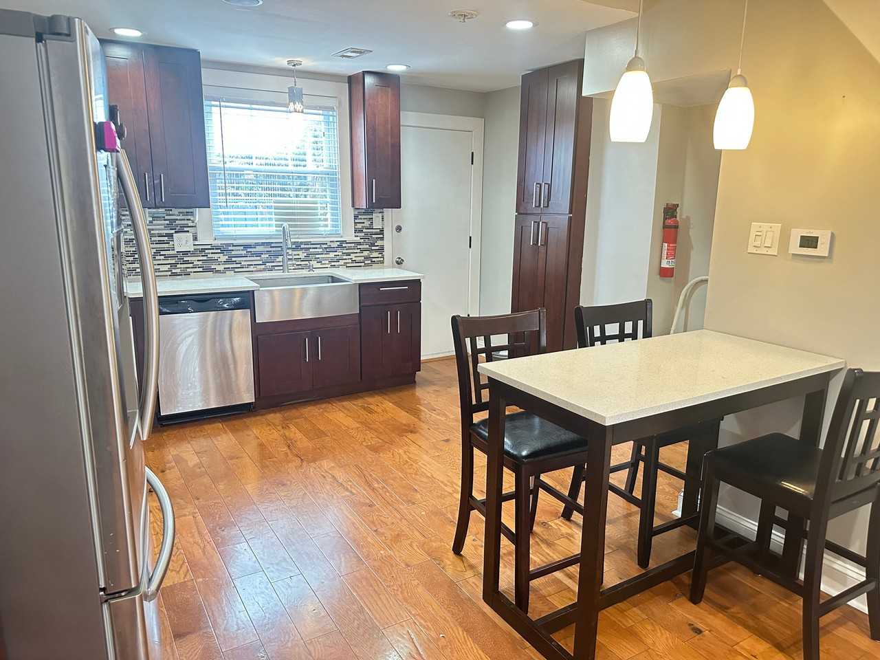 2641 Manton St - Photo 4 of 20