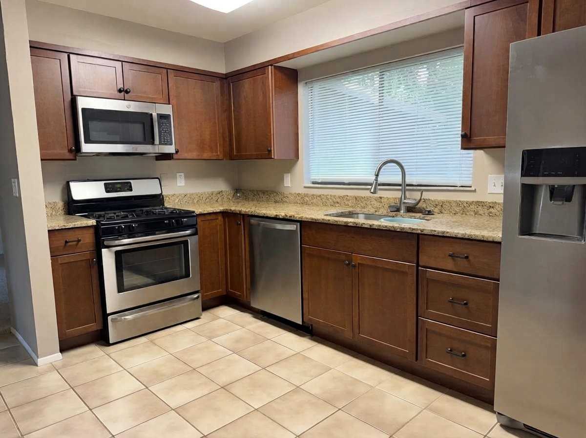 807 Buckie Dr - Photo 2 of 12