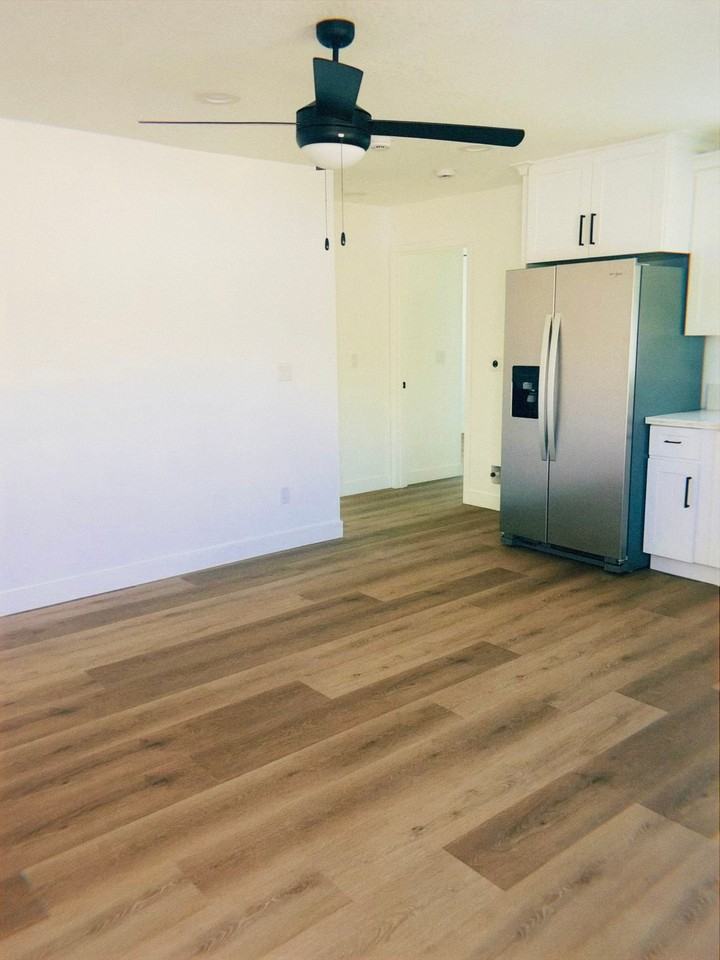 3264 Alameda Ct - Photo 4 of 8